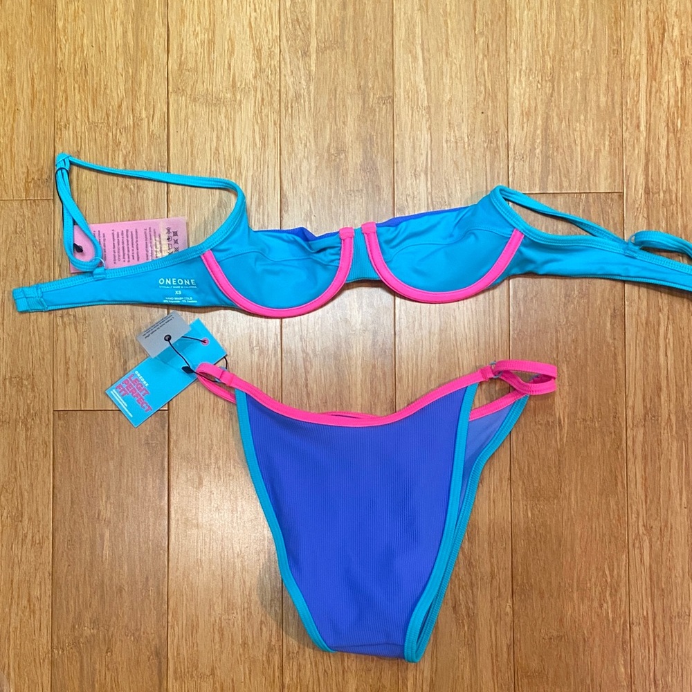 Vibrant Blue and Pink Bikini Set - Picture 5 of 7